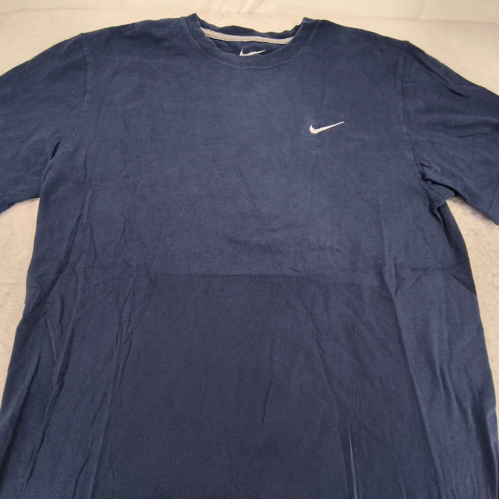 Nike Casual Short Sleeve Crew Neck Shirt Mens Size Medium M Navy Blue White